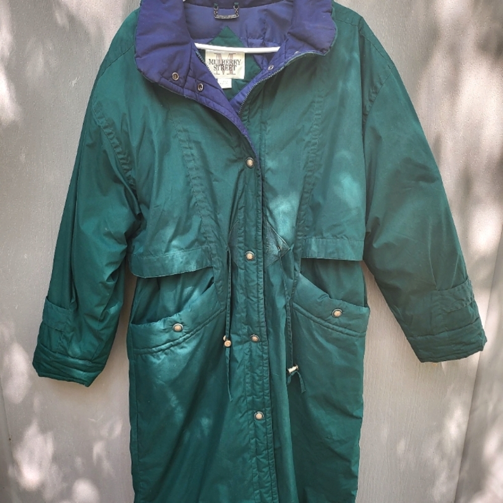 Women's winter overcoat  Mulberry Street. Size-medium, color green/blue